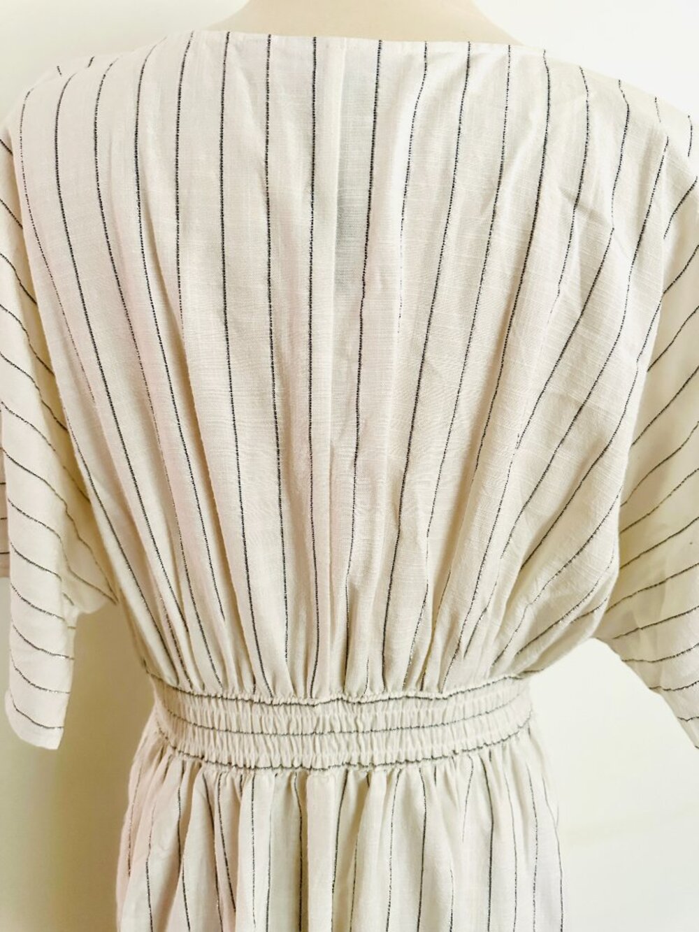 Chico's Ecru Metallic Stripe Flutter Sleeve Breathable Maxi Dress NWT $149 M - Picture 5 of 16